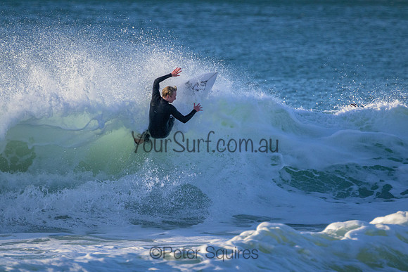 Whale_Beach_220617_075406_0086