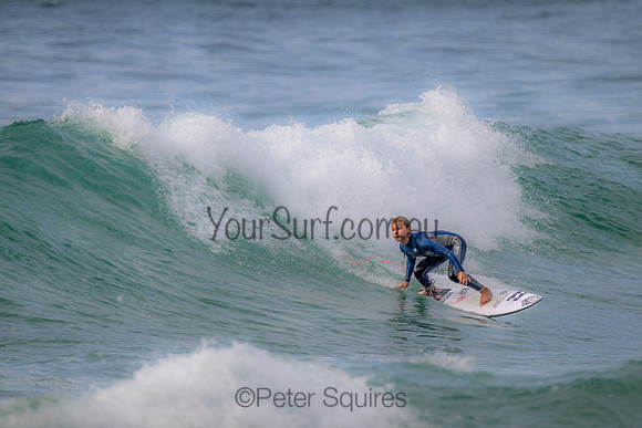 Whale_Beach_220924_080300_0089