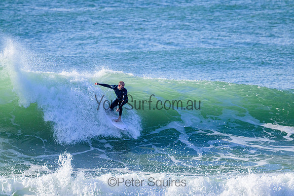 Whale_Beach_220724_091340_0134