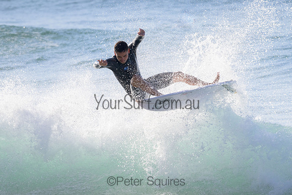 Whale_Beach_220507_084144_0011
