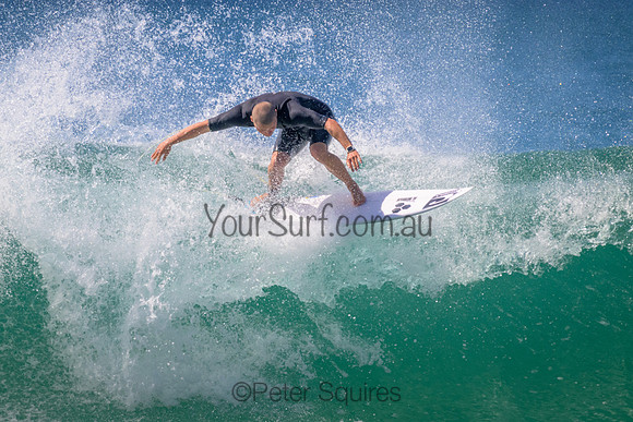 Whale_Beach_220916_110147_0053
