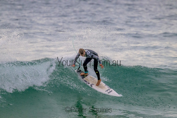 Whale_Beach_220830_073033_0109