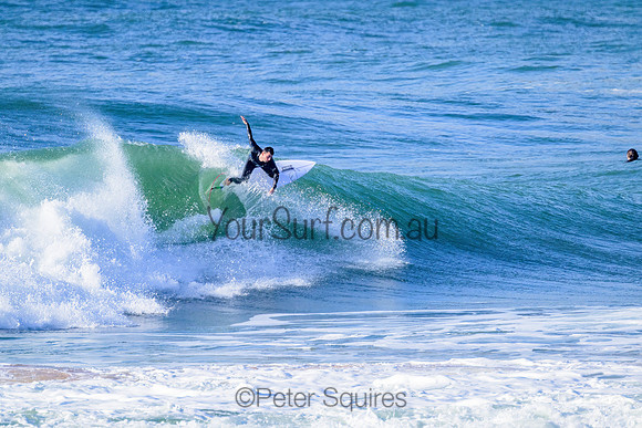 Whale_Beach_220724_090254_0122-E