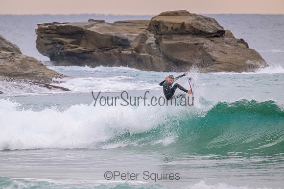 Whale_Beach_220630_082016_0125