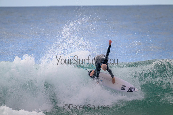 Whale_Beach_220910_093245_0073