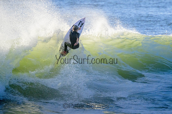 Whale_Beach_220314_074855_0112