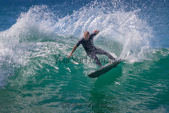Whale_Beach_220916_105321_0032