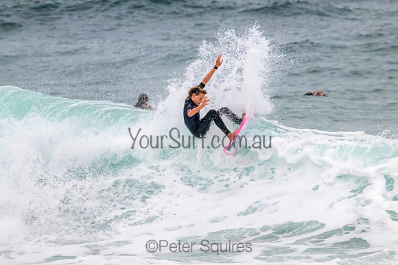 Whale_Beach_220513_075407_0041-Edit