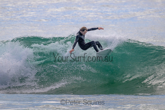 Whale_Beach_220910_094703_0108