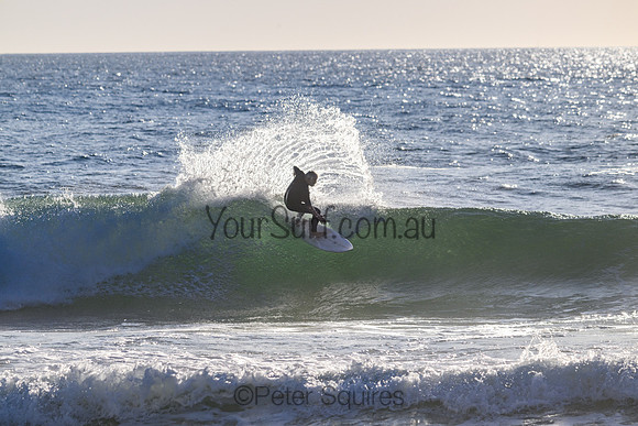 Whale_Beach_221027_070607_0028
