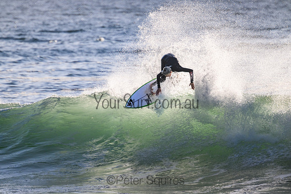 Whale_Beach_221027_072115_0059
