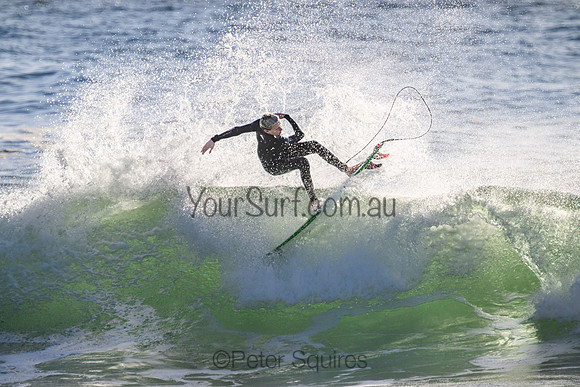 Whale_Beach_221027_072233_0063