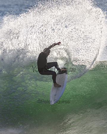 Whale_Beach_221027_070605_0025-E
