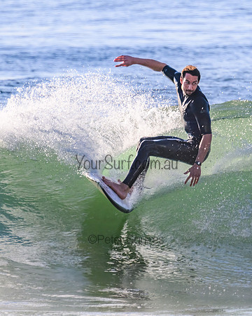 Whale_Beach_221027_071938_0055-E
