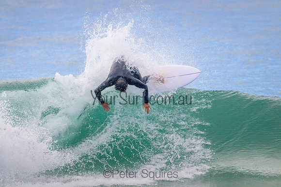 Whale_Beach_220910_093531_0091