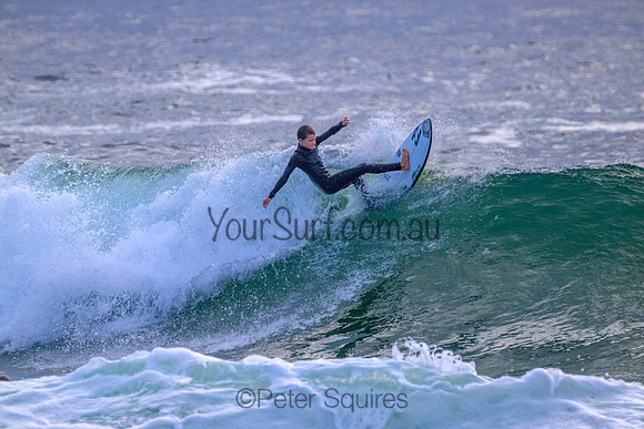 Whale_Beach_221110_072611_0005