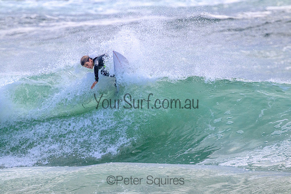 Whale_Beach_221110_072445_0004