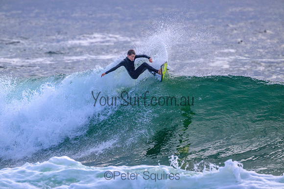 Whale_Beach_221110_072611_0007