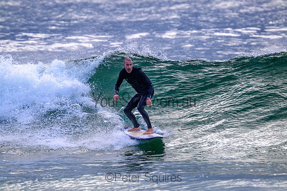 Whale_Beach_221110_072818_0017