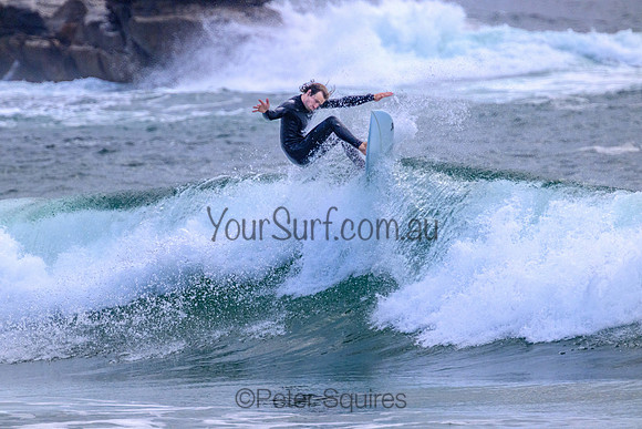 Whale_Beach_221110_073246_0026