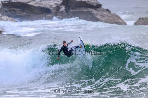 Whale_Beach_221110_074011_0034