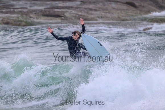Whale_Beach_221110_075431_0074
