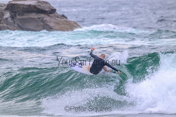 Whale_Beach_221110_075637_0078