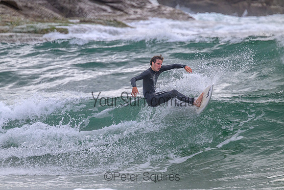 Whale_Beach_221110_081131_0111