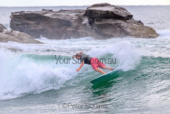 Whale_Beach_221110_081221_0116