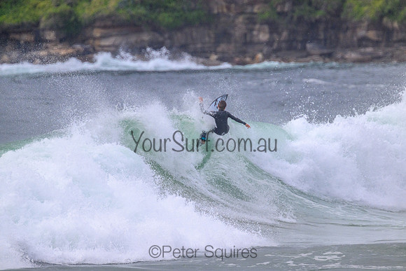 Whale_Beach_221110_081724_0118