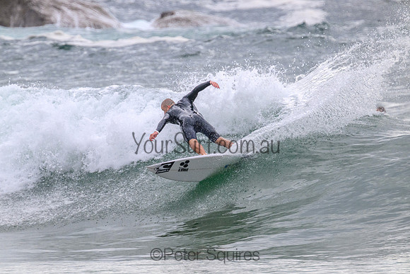 Whale_Beach_221110_082337_0141