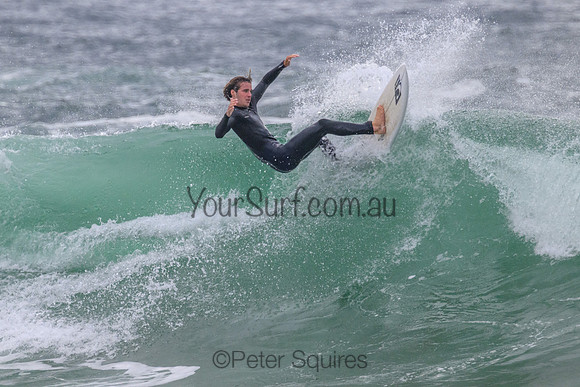 Whale_Beach_221110_082626_0144