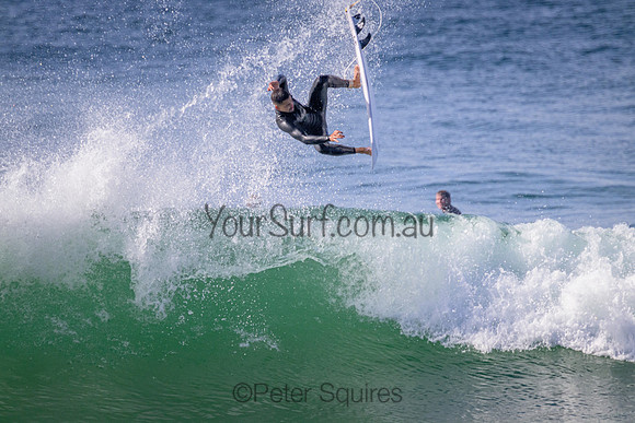 Whale_Beach_220730_102522_0045
