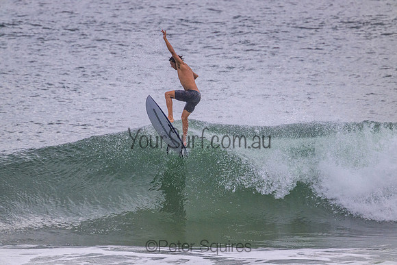 Whale_Beach_220327_092852_0012
