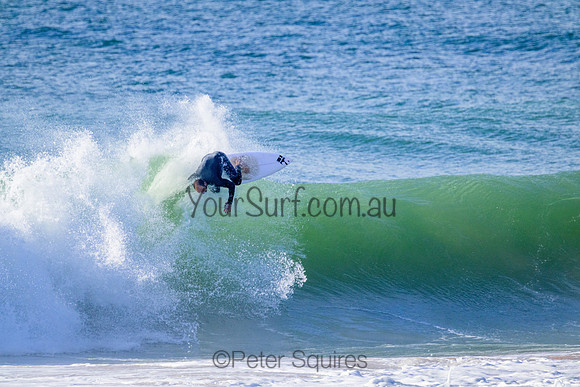 Whale_Beach_220724_092805_0177