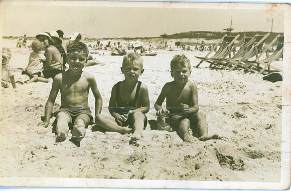 mum_dad65 Bill Squires, Ron & bob