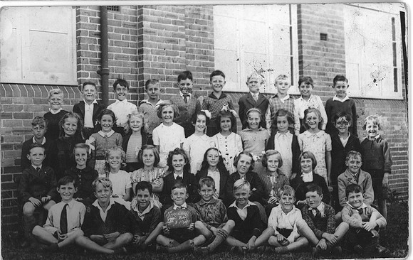 mum_dad87 Bill Squires - Maroubra Bay Yr 3 - 1941
