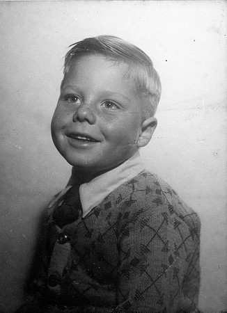 mum_dad104 Ray Squires