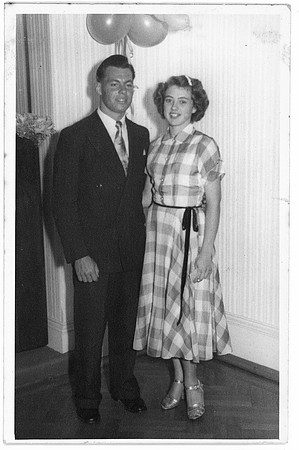 mum_dad134 Bill & Enid