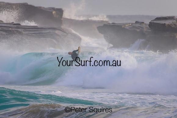 Whale_Beach_230108_065646_0032