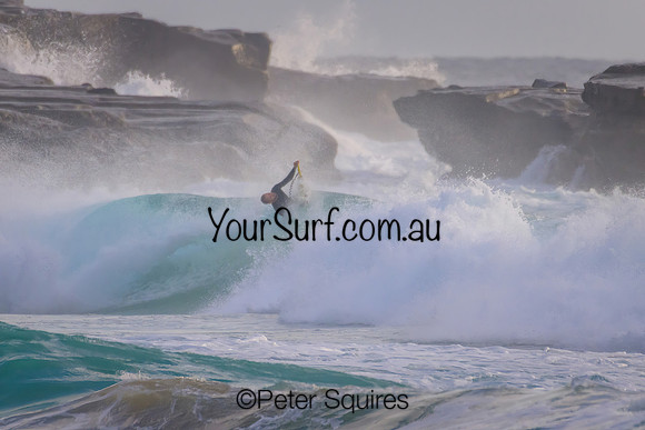 Whale_Beach_230108_065646_0033