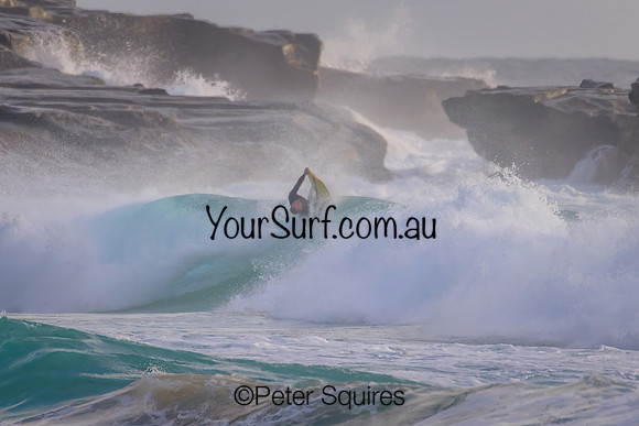 Whale_Beach_230108_065646_0034