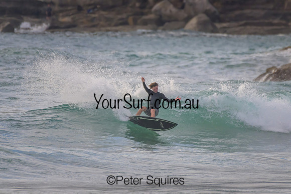 Whale_Beach_230108_071957_0384