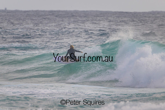 Whale_Beach_230108_072548_0471