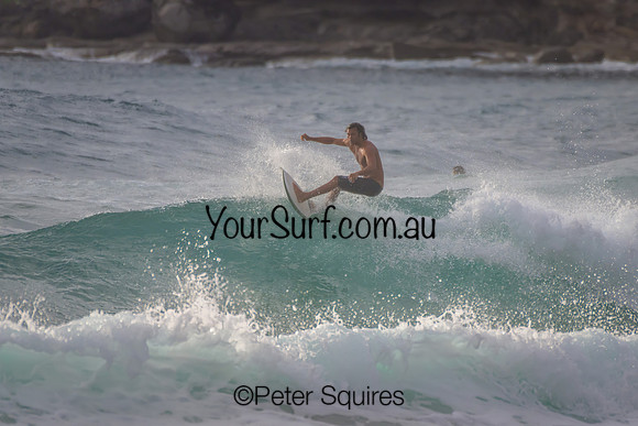 Whale_Beach_230108_072636_0504