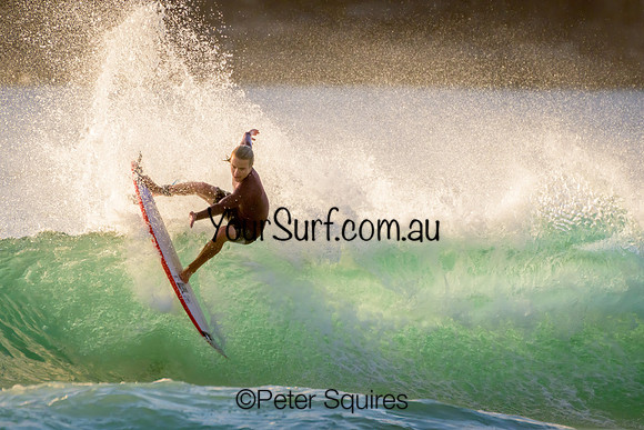 Whale_Beach_230110_063942_0088