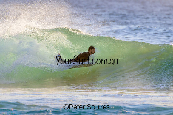 Whale_Beach_230110_064157_0110