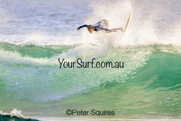 Whale_Beach_230110_064255_0132