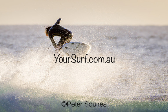 Whale_Beach_230110_064518_0141