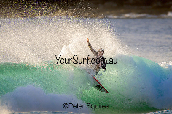 Whale_Beach_230110_064536_0150